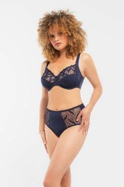 Culotte Taille Haute LOUISA BRACQ "Julia" 477-50 - Nuit électrique NTE 6 Culotte Taille Haute LOUISA BRACQ "Julia" 477-50 - Nuit électrique NTE -Vente de soutien-gorge pas cher Culotte20taille20haute20LOUISA20BRACQ2022Julia2220477 5020 20Nuit20C3A9lectrique20NTE 1
