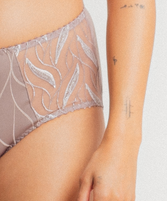 Culotte Taille Haute LOUISA BRACQ "Julia" 477-50 - Taupe TPE 2 Culotte Taille Haute LOUISA BRACQ "Julia" 477-50 - Taupe TPE – Image 2