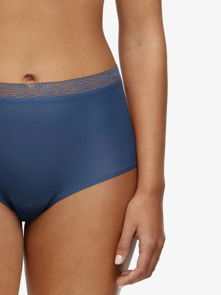 Culotte Taille Haute Dentelle Stretch Invisible CHANTELLE "SoftStretch" C11G70 - Bleu Céramique 093 2 Culotte Taille Haute Dentelle Stretch Invisible CHANTELLE "SoftStretch" C11G70 - Bleu Céramique 093 – Image 2