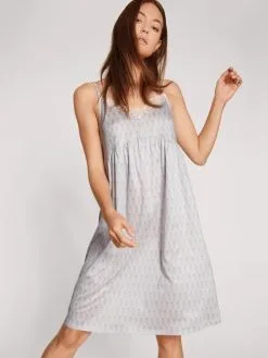 Nuisette Avec Dentelle à Fine Bretelle CALIDA "Favourites Seduction" 30354 - Arctic Ice 521