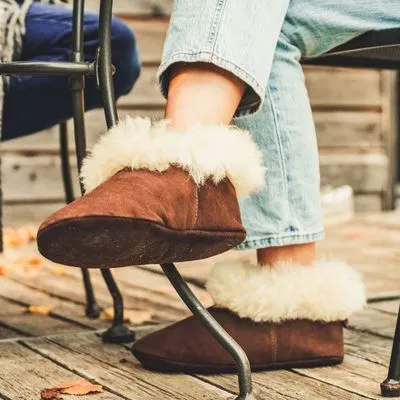 Pantoufles Laine D'alpaga Et De Corriedale FLEMAR "L'Insouciance" - Cuir 1 Pantoufles Laine D'alpaga Et De Corriedale FLEMAR "L'Insouciance" - Cuir