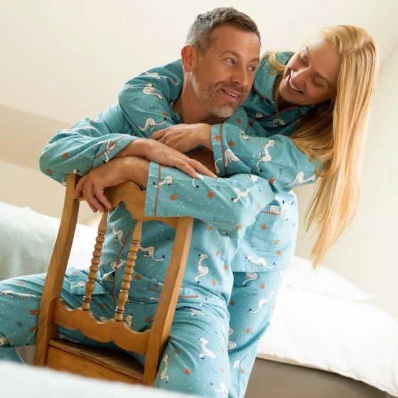 Pyjama Boutonné Adulte En Pilou JUSQU'AU LEVER DU JOUR - Hermine 1 Pyjama Boutonné Adulte En Pilou JUSQU'AU LEVER DU JOUR - Hermine