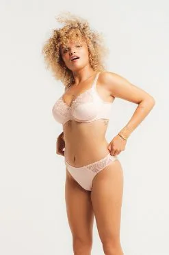 Slip LOUISA BRACQ "Julia" 477-30 - Sun Stone SST -Vente de soutien-gorge pas cher Slip20LOUISA20BRACQ2022Julia2220477 3020 20Sun20Stone20SST 2