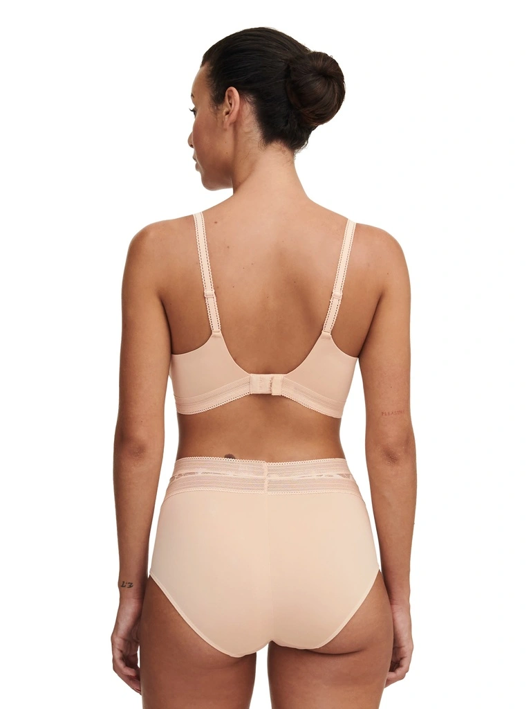 Culotte Taille Haute CHANTELLE "True Lace" C11M80 - Beige Doré 01N 4 Culotte Taille Haute CHANTELLE "True Lace" C11M80 - Beige Doré 01N – Image 4