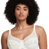 Soutien-gorge Armaturé Très Enveloppant CHANTELLE "Orangerie Dream" C17Q10 - Milk 0LW