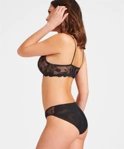 Soutien-gorge Armature Triangle AUBADE "Softessence" TMF12 - Noir -Vente de soutien-gorge pas cher Soutien gorge20armature20triangle20AUBADE2022Softessence2220TMF1220 20Noir 6