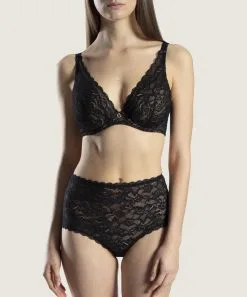 Soutien-gorge Armature Triangle Confort AUBADE "Rosessence" HK12-02 - Noir -Vente de soutien-gorge pas cher Soutien gorge20armature20triangle20confort20AUBADE2022Rosessence2220HK12 0220 20Noir