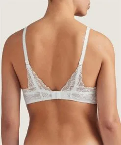 Soutien-gorge Armature Triangle Plongeant AUBADE "Rosessence" HK12 - Opale 8 Soutien-gorge Armature Triangle Plongeant AUBADE "Rosessence" HK12 - Opale -Vente de soutien-gorge pas cher Soutien gorge20armature20triangle20plongeant20AUBADE2022Rosessence2220HK1220 20Opale 2
