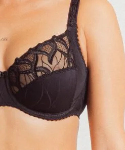 Soutien-gorge Armatures En 3 Parties Emboitant LOUISA BRACQ "Julia" 477-01 - Noir NRO 7 Soutien-gorge Armatures En 3 Parties Emboitant LOUISA BRACQ "Julia" 477-01 - Noir NRO -Vente de soutien-gorge pas cher Soutien gorge20armatures20en20320parties20emboitant20LOUISA20BRACQ2022Julia2220477 0120 20Noir20NRO 1