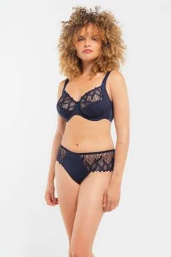 Soutien-gorge Armatures En 3 Parties Emboitant LOUISA BRACQ "Julia" 477-01 - Nuit Electrique NTE -Vente de soutien-gorge pas cher Soutien gorge20armatures20en20320parties20emboitant20LOUISA20BRACQ2022Julia2220477 0120 20Nuit20Electrique20NTE 2