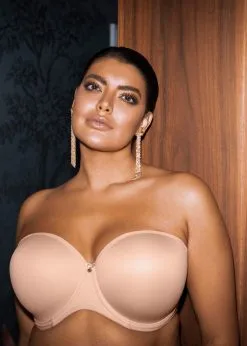 Soutien-gorge Bandeau Coque Armatures ELOMI "Smooth Sahara" EL4300 - Sahara SAH 9 Soutien-gorge Bandeau Coque Armatures ELOMI "Smooth Sahara" EL4300 - Sahara SAH -Vente de soutien-gorge pas cher Soutien gorge20bandeau20coque20armatures20ELOMI2022Smooth20Sahara2220EL430020 20Sahara20SAH 3