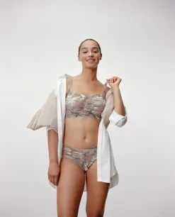 Soutien-gorge Bralette Sans Armature à Coques CHANTELLE "Softstretch" C11D20 - Imprimé Camouflage 0AC -Vente de soutien-gorge pas cher Soutien gorge20bralette20sans20armature20C3A020coques20CHANTELLE2022Softstretch2220C11D2020 20ImprimC3A920camouflage200AC 1