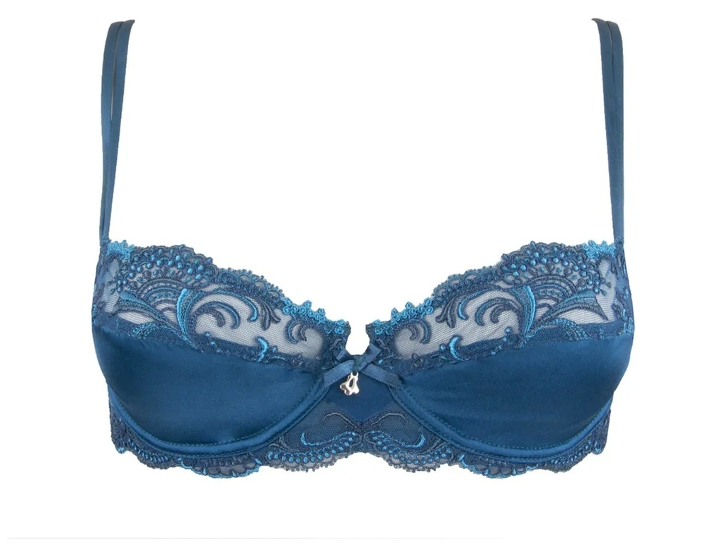 Soutien-gorge Corbeille LISE CHARMEL "Splendeur Soie" ACC3080 - Cyan 4138 1 Soutien-gorge Corbeille LISE CHARMEL "Splendeur Soie" ACC3080 - Cyan 4138