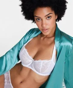 Soutien-gorge Corbeille Confort AUBADE "Fleur De Tattoo" TB14-2 - Blanc 7 Soutien-gorge Corbeille Confort AUBADE "Fleur De Tattoo" TB14-2 - Blanc -Vente de soutien-gorge pas cher Soutien gorge20corbeille20confort20AUBADE2022Fleur20de20Tattoo2220TB14 220 20Blanc 1