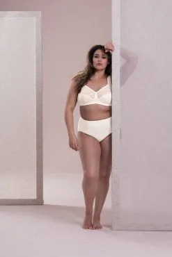 Soutien-gorge D'allègement Sans Armatures ANITA COMFORT "Havanna" 5813 - Crystal 612 11 Soutien-gorge D'allègement Sans Armatures ANITA COMFORT "Havanna" 5813 - Crystal 612 -Vente de soutien-gorge pas cher Soutien gorge20d27allC3A8gement20sans20armatures20ANITA20COMFORT2022Havanna2220581320 20Crystal20612 4