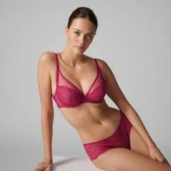 Soutien-gorge Décolleté Plongeant SIMONE PERELE "Exotica" 1B3319 - Framboise 364 -Vente de soutien-gorge pas cher Soutien gorge20dC3A9colletC3A920plongeant20SIMONE20PERELE2022Exotica22201B331920 20Framboise20364 1