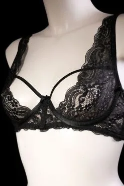 Soutien-gorge Sexy Dentelle FOLIES RENAUD "Mitsy" 2218 - Noir -Vente de soutien-gorge pas cher Soutien gorge20sexy20dentelle20FOLIES20RENAUD2022Mitsy2220221820 20Noir 1