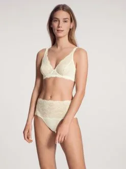 Soutien-gorge Triangle Microfibre Sans Armatures CALIDA "Sensual Secrets" 03131 - Albaster Cream 911 5 Soutien-gorge Triangle Microfibre Sans Armatures CALIDA "Sensual Secrets" 03131 - Albaster Cream 911 -Vente de soutien-gorge pas cher Soutien gorge20triangle20microfibre20sans20armatures20CALIDA2022Sensual20Secrets22200313120 20Albaster20Cream20911 1